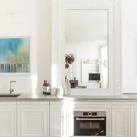 Intendance Magnifique Apartment